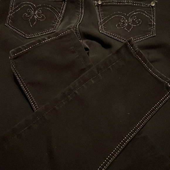 Rock Revival Carla Skinny Jeans - Picture 8 of 8